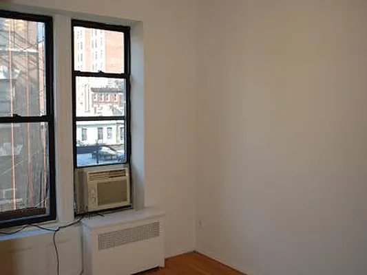 Rented by Buchbinder & Warren | media 36