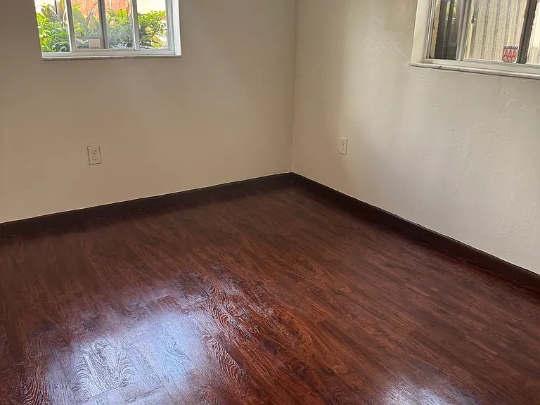 8056 New Jersey Blvd — Photo 7