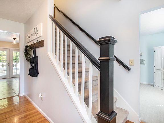 4th image of 3612 Fox Ct