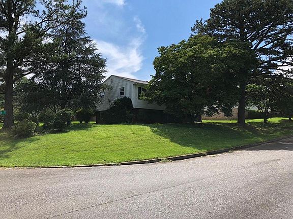Street View of 327 Houston. Located on Large Corner Lot w/ New 8' Privacy Fence.