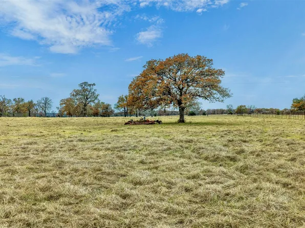 2150 County Road 412, Lexington, TX 78947