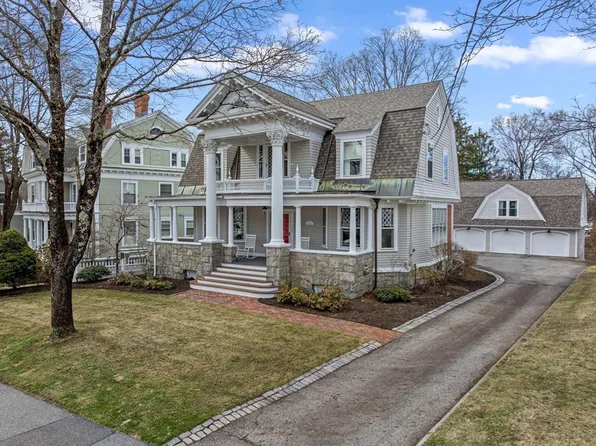 9 Locke St, Andover, MA 01810
