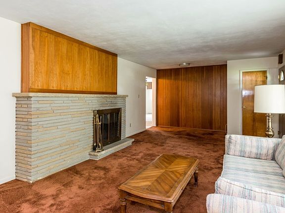 4th image of 257 Minty Dr