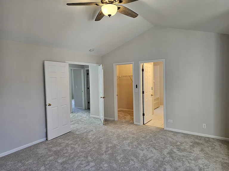 304 Hill St — Photo 10