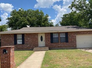 451 Everett St, Stephenville, TX 76401