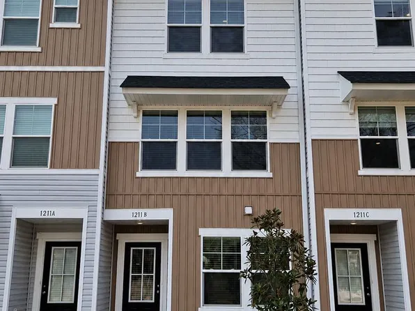 1211 Briarhill Rd Unit B, Mooresville, NC 28115