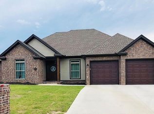 1309 Bent Tree Ln, Searcy, AR 72143