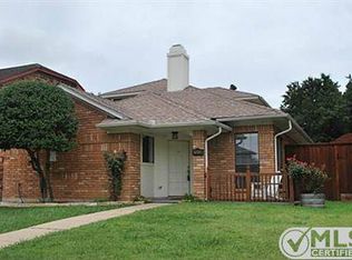 1609 San Francisco St, Carrollton, TX 75007