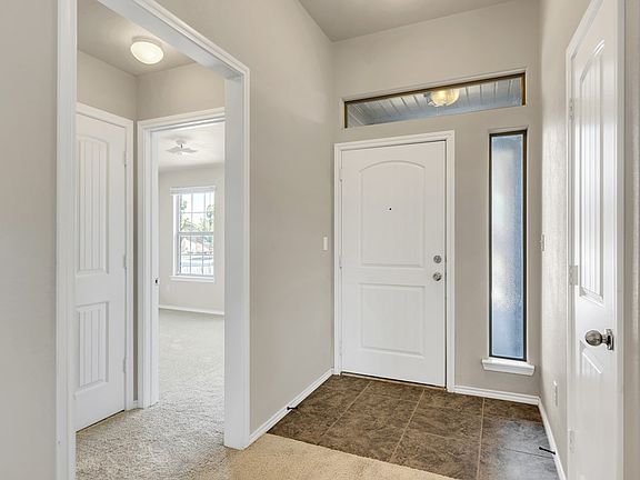 4th image of 656 Duke Ave