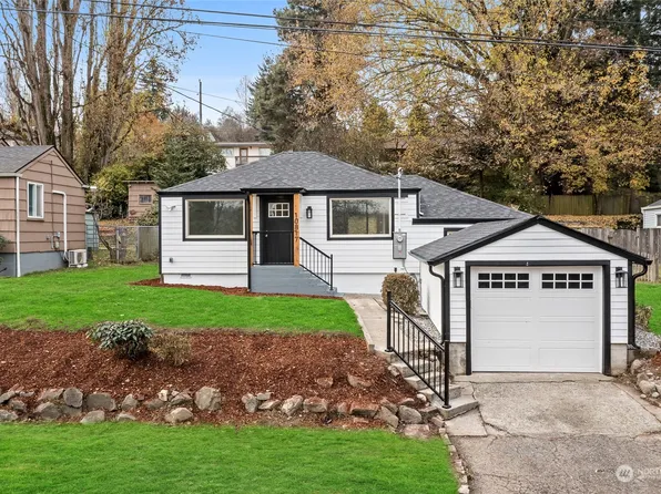 10817 26th Avenue S, Seattle, WA 98168