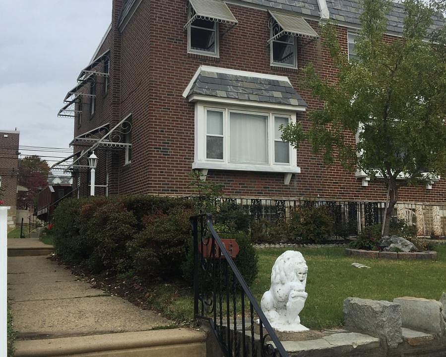 1st image of 1825 Glendale Ave
