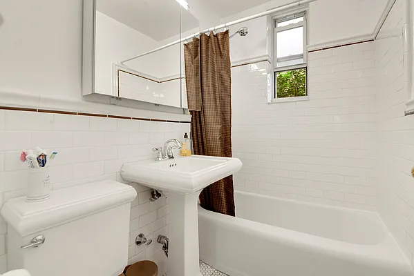 Sold by Horowitz Real Estate | media 13