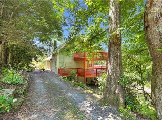 188 Holly Ln, Blowing Rock, NC 28605