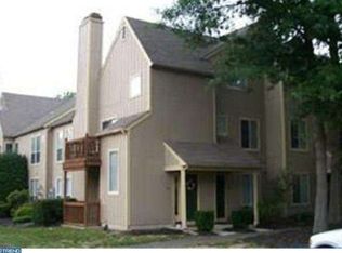 333 Woodlake Dr, Marlton, NJ 08053
