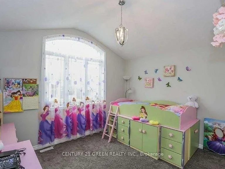 1221 Gough Rd #UPPER LEVEL — Photo 13