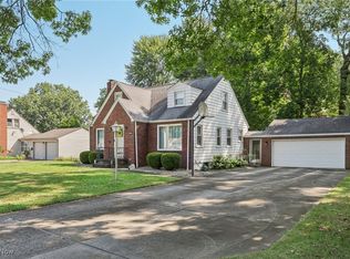2821 S Schenley Ave, Youngstown, OH