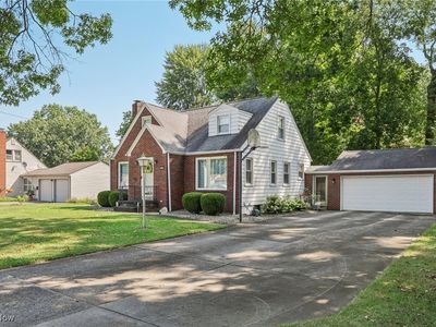 2821 S Schenley Ave, Youngstown, OH, 44511