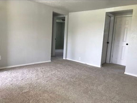 5th image of 405 A. Ave