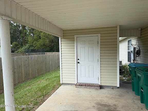 3rd image of 3303 55th Ave