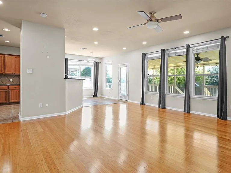 303 Payne Stewart Dr — Photo 13