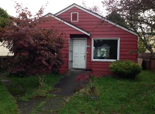 8820 Dibble Ave NW, Seattle, WA 98117