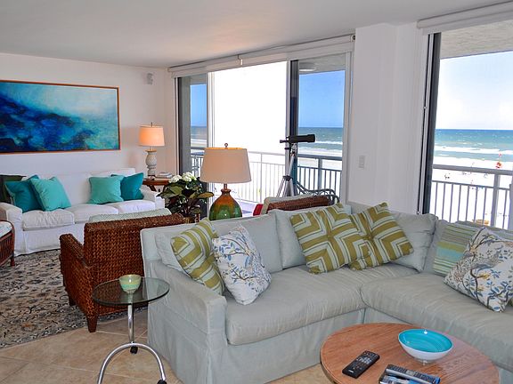 3rd image of 1601 OCEAN Drive S #204