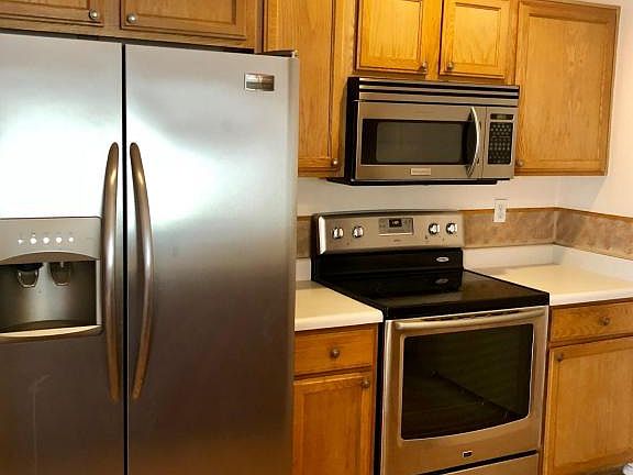 4th image of 10718 W Glenrosa Ave
