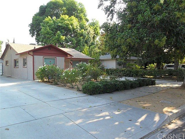 2nd image of 18807 Valerio St