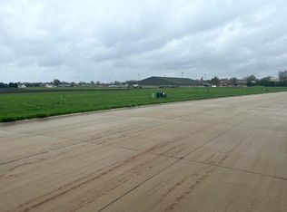 819 Darnall Dr, Geneseo, IL 61254