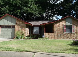 1059 Eastlake St, Houston, TX 77034