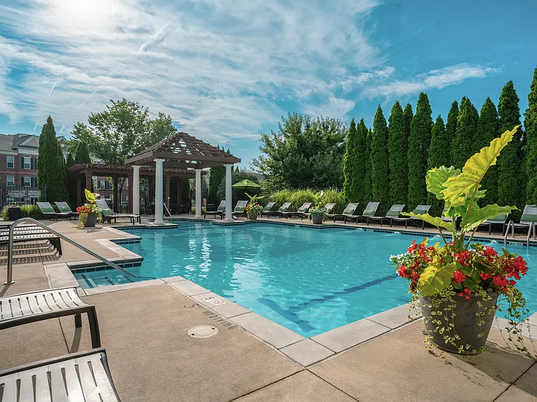 1411 Fairfax Manor Dr — Photo 58