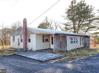 421 Buffalo Creek Rd, Newport, PA 17074