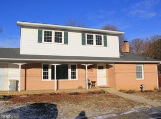 3535 Oak Dr, Edgewater, MD 21037