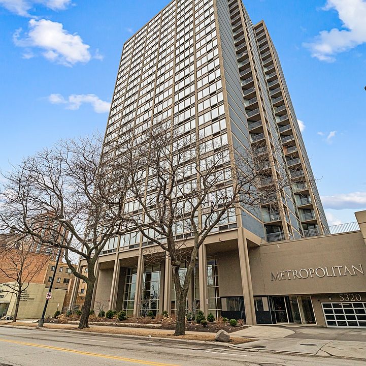 1st image of 5320 N Sheridan Rd APT 2410