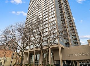 5320 N Sheridan Rd APT 2410, Chicago, IL 60640
