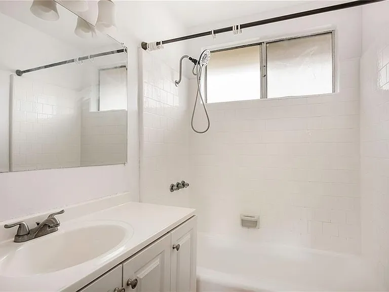 265 Molino Ave #2 — Photo 5