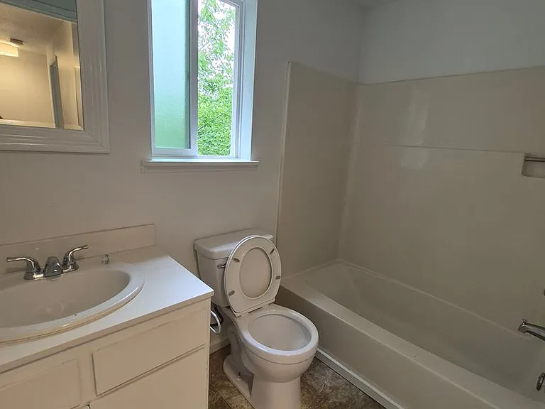 6820 SW Garden Home Rd — Photo 2