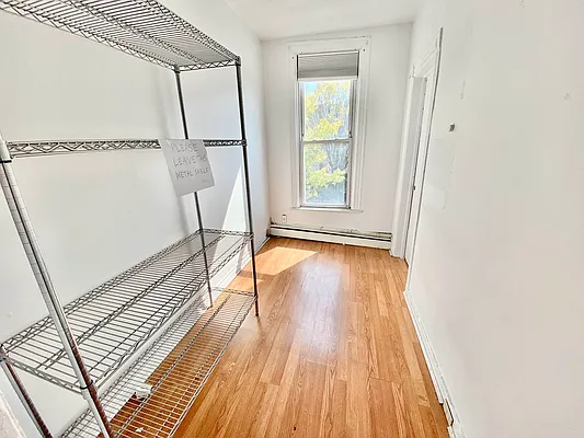 Rented by Realty Nerd | media 15