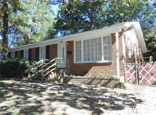 4815 Thornwood Rd, Charlotte, NC 28213