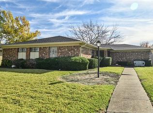 3308 Kensington Dr, Mesquite, TX 75150