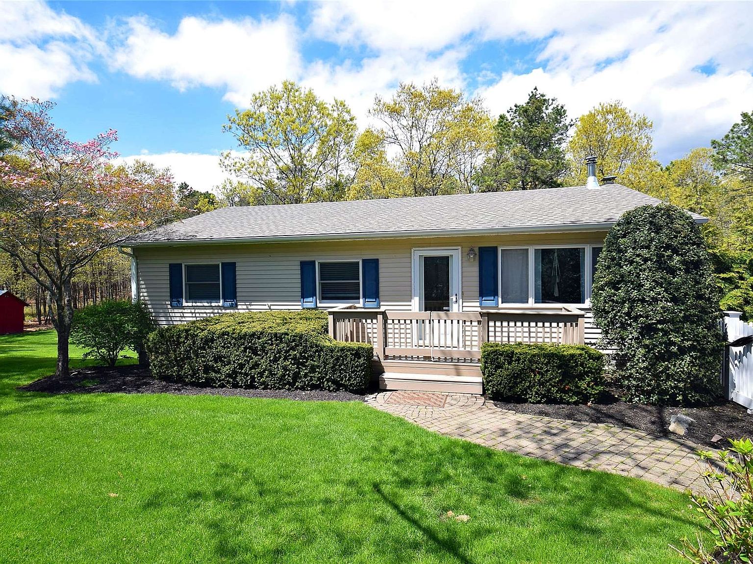 450 Chapman Boulevard, Manorville, NY 11949 Zillow
