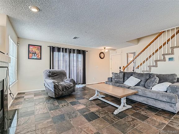 4th image of 21395 E 40th Avenue