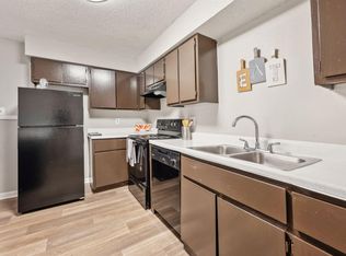 Villas de la Plaza, Austin, TX 78753