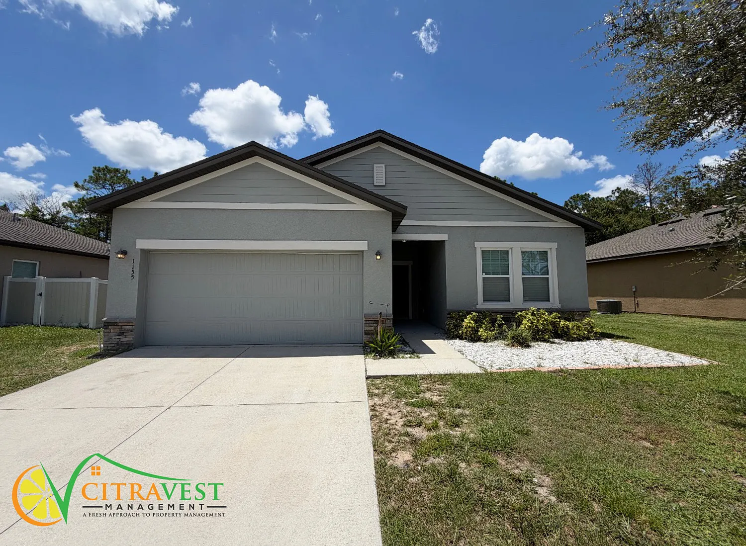 Lake Wales 4 Bed / 2 Bath w/ 2 Car Garage! — Photo 1