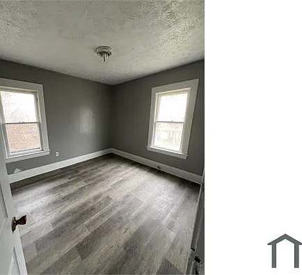 9823 Dickens Ave — Photo 6