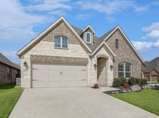 645 Bridgewater Rd, Fort Worth, TX 76131