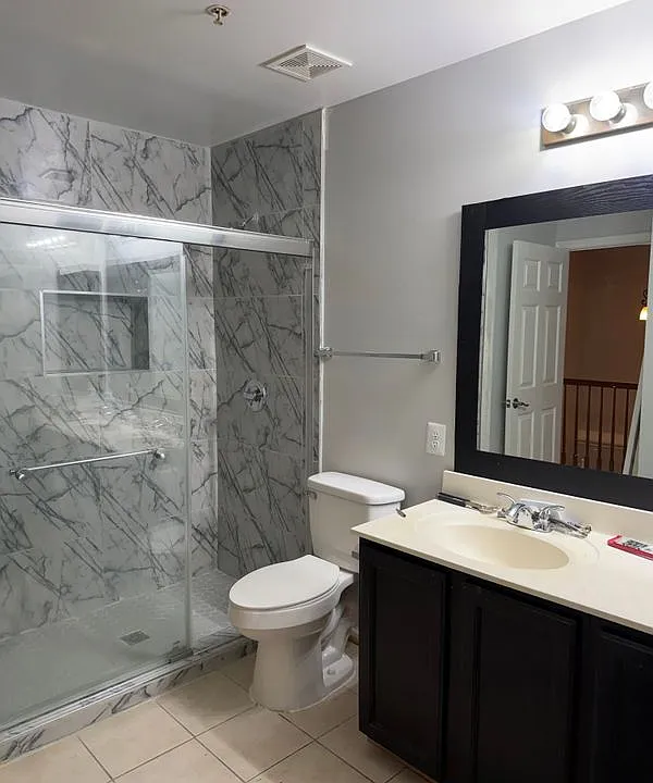 1503 Town View Ct