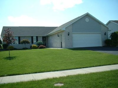 8080 Newberry Dr, Findlay, OH, 45840