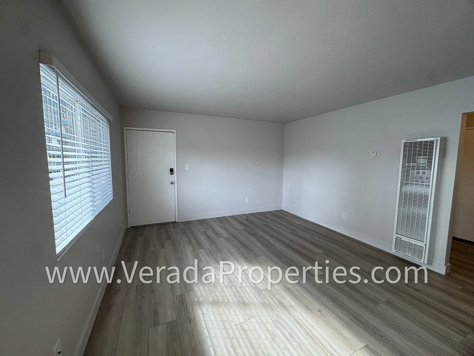 2 bed, 750 sqft, $2,095 — Photo 4
