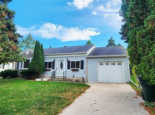 548 E 1st St, Fond Du Lac, WI 54935